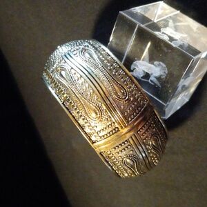 Vintage clamper hinged Bangle bracelet